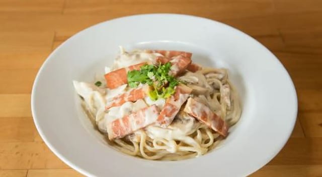 Carbonara Soy Chicken Pasta.